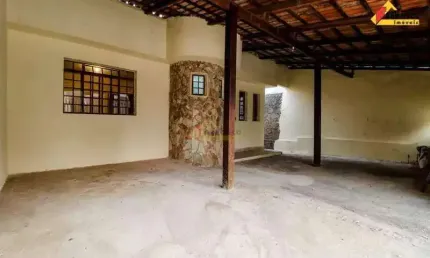 Casa à venda, 3 quartos, 1 suíte, 1 vaga, Bom Pastor - Divinópolis/MG