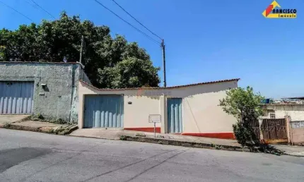 Casa à venda, 6 quartos, 3 vagas, niterói - divinópolis/mg