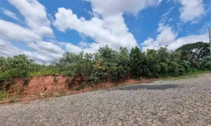 Terreno à venda no Belvedere, Divinópolis 