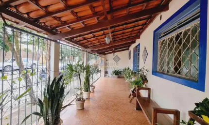 Casa à venda, 3 quartos, 1 suíte, 3 vagas, Belvedere - Divinópolis/MG