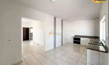 Casa à venda, 3 quartos, 1 suíte, 3 vagas, Santa Rosa - Divinópolis/MG