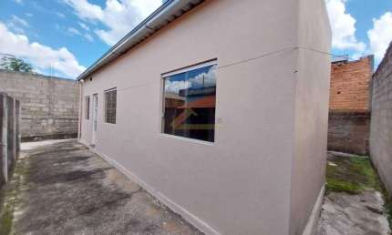 Casa à venda, 2 quartos, santa lucia - Divinópolis/MG