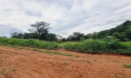 Terreno à venda no Floresta, Divinópolis 