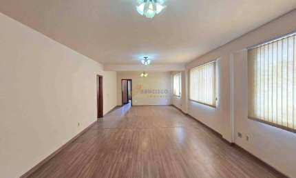 Apartamento à venda, 3 quartos, 1 suíte, 1 vaga, Centro - Divinópolis/MG