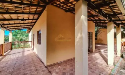 Sítio à venda, 3 quartos, 1 suíte, 3 vagas, Gafanhoto - Divinópolis/MG