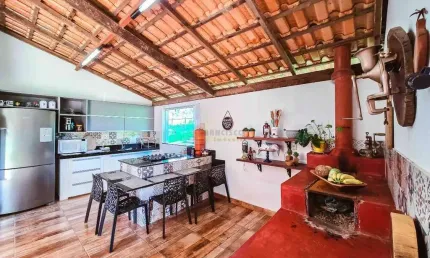 Fazenda à venda, 4 quartos, 4 suítes, Área Rural de Divinópolis - Divinópolis/MG