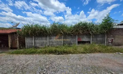 Terreno à venda no Interlagos, Divinópolis 