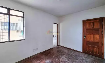 Apartamento à venda, 3 quartos, 1 suíte, 1 vaga, Planalto - Divinópolis/MG