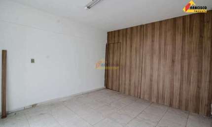 Ponto comercial para alugar no Santa Clara, Divinópolis 