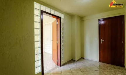Sala comercial para alugar no Centro, Divinópolis 
