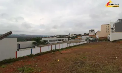 Terreno comercial para alugar no São José, Divinópolis 