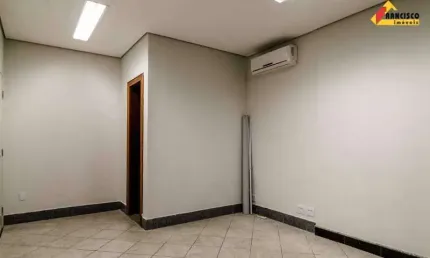 Ponto comercial para alugar no Centro, Divinópolis 
