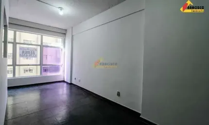 Sala comercial para alugar no Centro, Divinópolis 