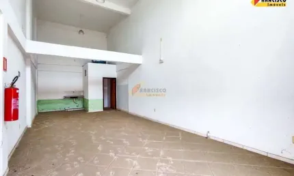 Ponto comercial para alugar no Santa Clara, Divinópolis 