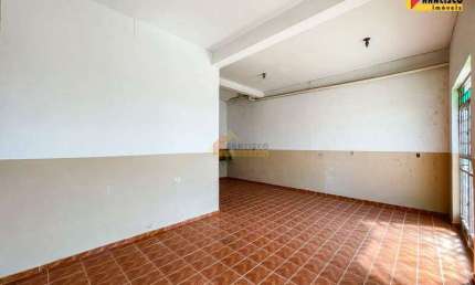 Ponto comercial para alugar no Belvedere, Divinópolis 