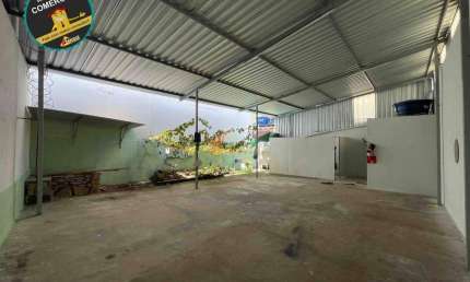 Barracão / Galpão / Depósito para alugar no Centro, Divinópolis 