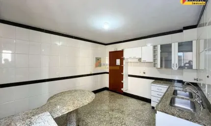Apartamento para aluguel, 4 quartos, 1 suíte, 2 vagas, Centro - Divinópolis/MG