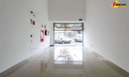 Ponto comercial para alugar no Centro, Divinópolis 