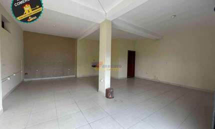 Ponto comercial para alugar no Oliveiras, Divinópolis 