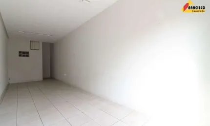 Ponto comercial para alugar no Interlagos, Divinópolis 