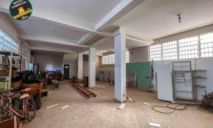 Ponto comercial para alugar no São Miguel, Divinópolis 