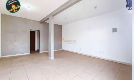 Ponto comercial para alugar no Anchieta, Divinópolis 