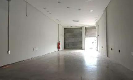 Ponto comercial para alugar no Santa Clara, Divinópolis 