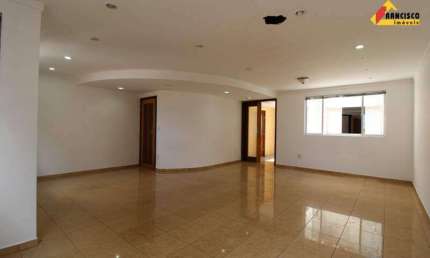 Apartamento Cobertura para aluguel, 4 quartos, 2 suítes, 2 vagas, Centro - Divinópolis/MG