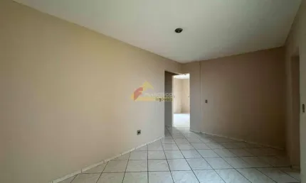 Apartamento para aluguel, 3 quartos, 1 suíte, 1 vaga, Interlagos - Divinópolis/MG