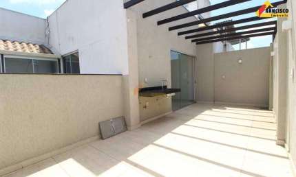 Cobertura com 4 quartos para alugar no Centro, Divinópolis 