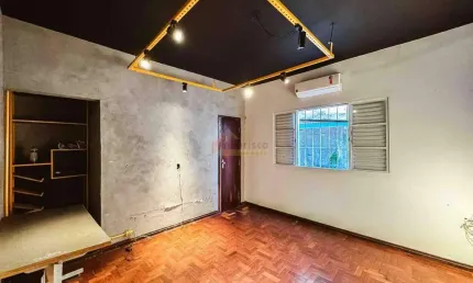 Casa para aluguel, 4 quartos, 2 suítes, 3 vagas, Santo Antônio - Divinópolis/MG