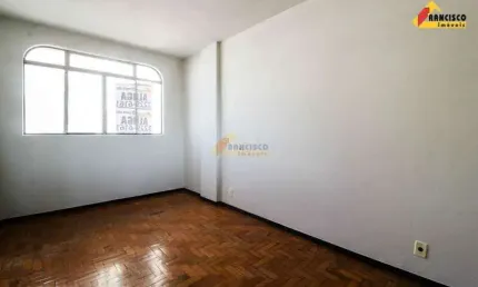 Apartamento para aluguel, 3 quartos, Centro - Divinópolis/MG