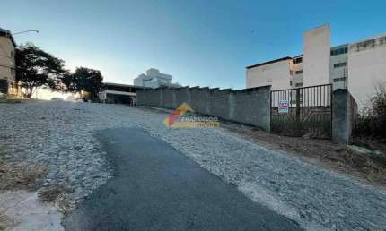 Terreno comercial para alugar no São José, Divinópolis 