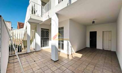 Casa para aluguel, 3 quartos, 1 vaga, Centro - Divinópolis/MG