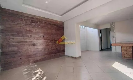 Casa para aluguel, 2 quartos, 1 suíte, 1 vaga, Vila das Roseiras - Divinópolis/MG