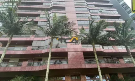 Apartamento 3 suítes localizado no bairro mais nobre da cidade de Torres