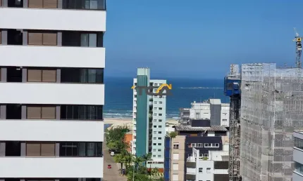 Apartamento com vista para o mar de 2 dormitórios, um sendo suíte.