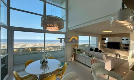 Apartamento diferenciado com pé direito duplo sacada com vista  para mar em Torr