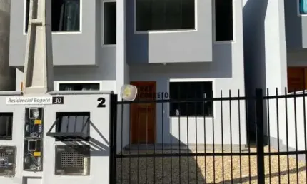 Casa para Venda em Brusque, Rio Branco, 2 dormitórios, 1 banheiro, 1 vaga