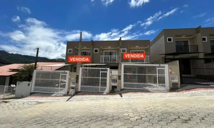Casa para venda em brusque, são joão, 2 suítes, 2 banheiros, 1 vaga