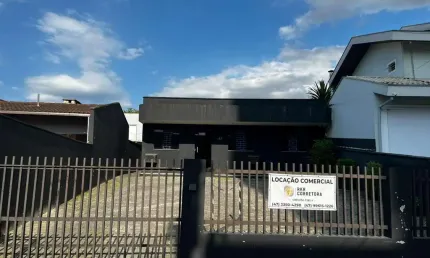 Sala Comercial para Locação em Brusque, São Luíz, 1 banheiro, 3 vagas