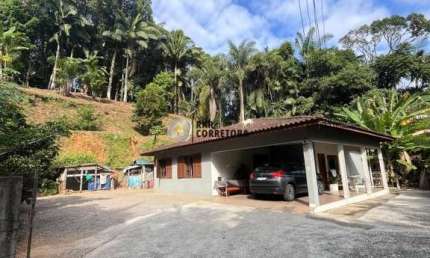 Casa para Venda em Brusque, SÃO PEDRO, 3 dormitórios, 1 suíte, 2 banheiros, 1 vaga