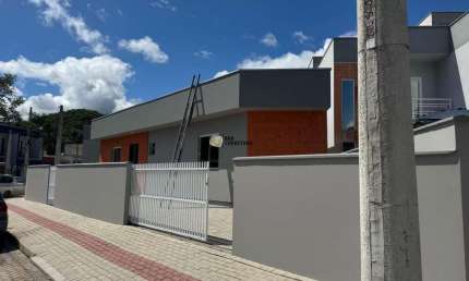 Casa para Venda em Brusque, Limeira, 3 dormitórios, 1 banheiro, 1 vaga