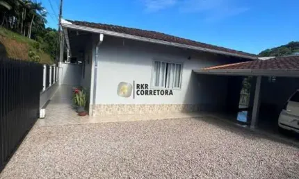Casa para Venda em Brusque, Azambuja, 3 dormitórios, 1 suíte, 2 vagas