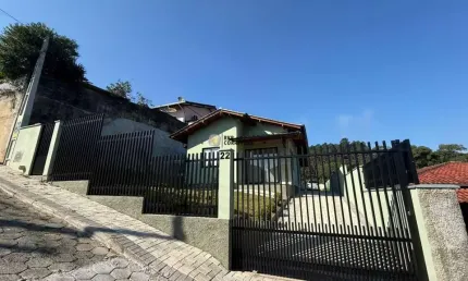Casa para venda em brusque, águas claras, 3 dormitórios, 1 suíte, 2 banheiros, 1 vaga