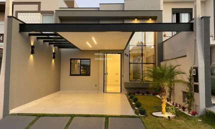 Vende-se essa linda. Casa com acabamento fino no Jardins do Império Vila Ytu