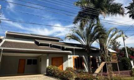 Casa em condomínio de luxo na Vila Inglesa em Indaiatuba-SP