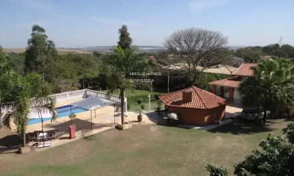 Chácara de luxo em condomínio: 3 quartos, 1 sala, 3 banheiros, 5 vagas - Indaiatuba-SP, Jardim dos Laranjais.