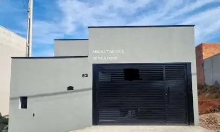 Imperdível casa à venda em Indaiatuba-SP, Parque Barnabé: 2 quartos, 1 suíte, sala, 2 banheiros, 2 vagas e 100m². Venha conferir!