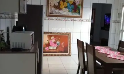 Imperdível! Casa à venda em Indaiatuba-SP, Jardim Hubert: 2 quartos, 1 suíte, sala, 2 banheiros, garagem, 120m².